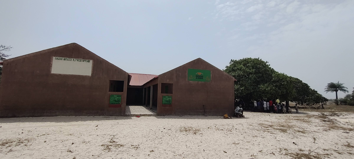 Miradas construye una nueva escuela en Djufunco